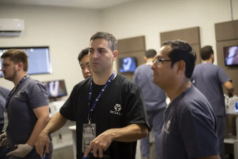 [Imagem de Treinamento cirúrgico]